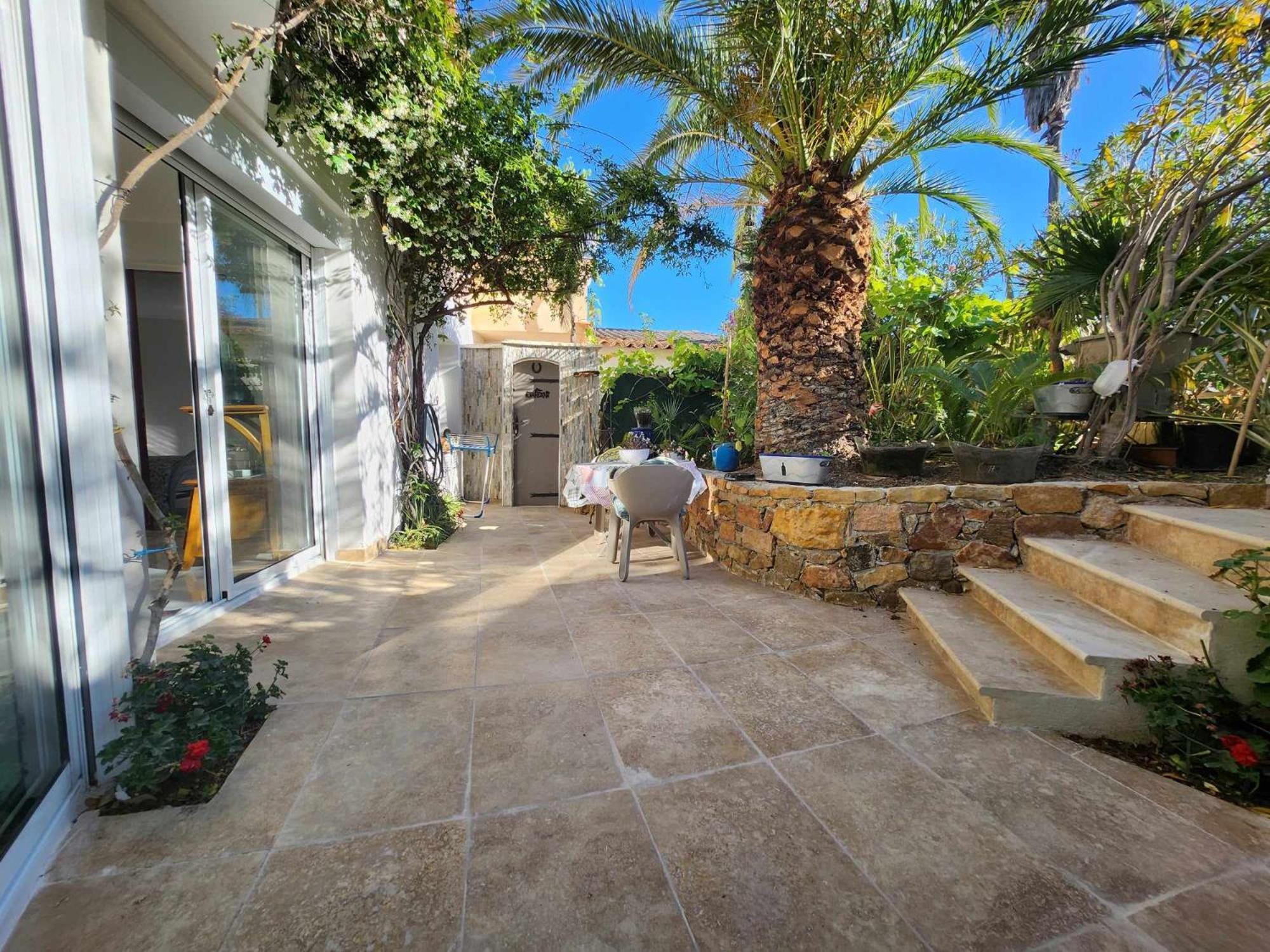 Les Rosieres Sainte Maxime-Golf De Saint Tropez, Climatisee מראה חיצוני תמונה